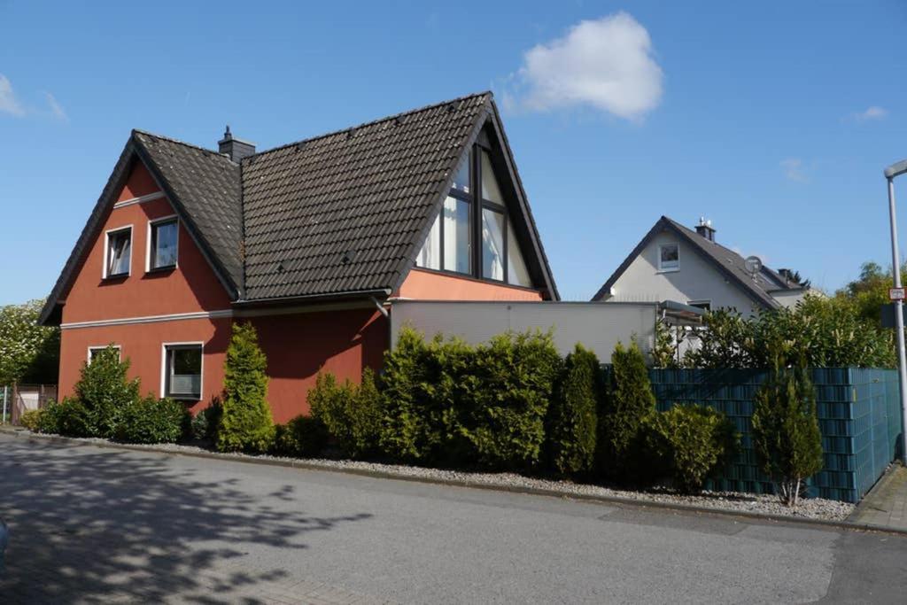 Ferienwohnung Haus Ruhrgebiet Muelheim an der Ruhr Exterior photo