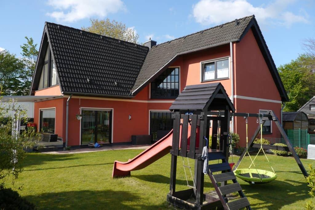 Ferienwohnung Haus Ruhrgebiet Muelheim an der Ruhr Exterior photo